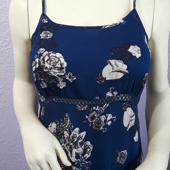 Maxi dress - Picture 4 of 8